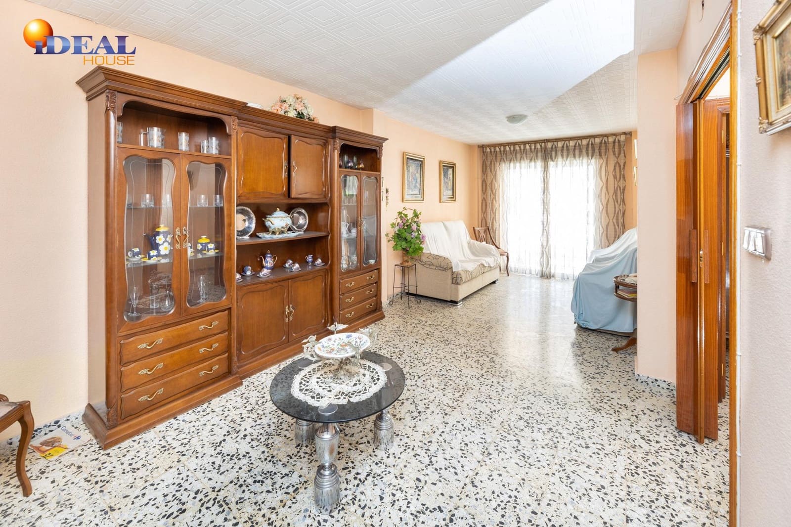 3 soveværelse Erhverv til salg i Granada by - € 469.000 (Ref: 9434072)