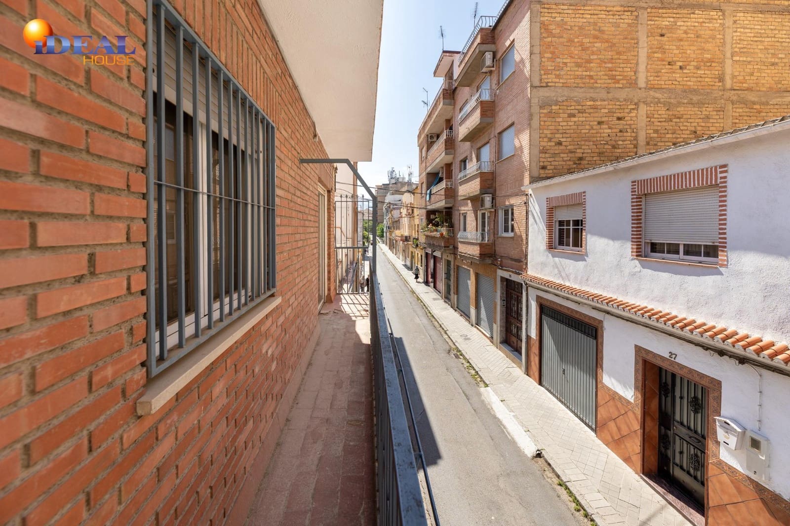 3 soveværelse Erhverv til salg i Granada by - € 469.000 (Ref: 9434072)