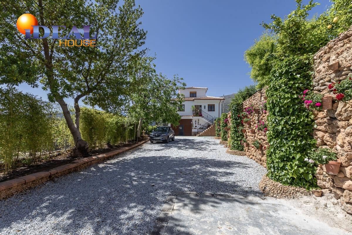 4 camera da letto Villa in vendita in Jatar - 280.000 € (Rif: 9434075)