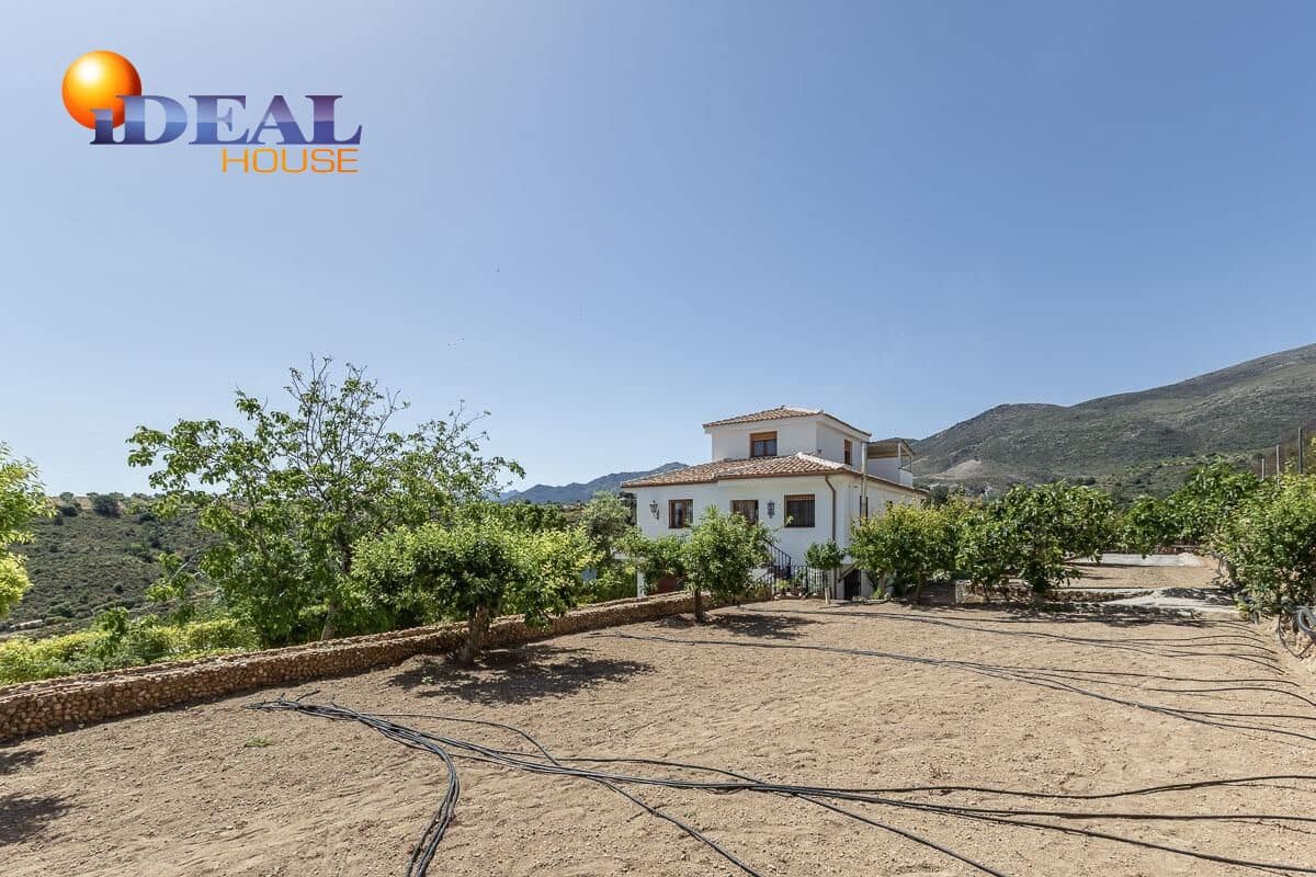 4 camera da letto Villa in vendita in Jatar - 280.000 € (Rif: 9434075)