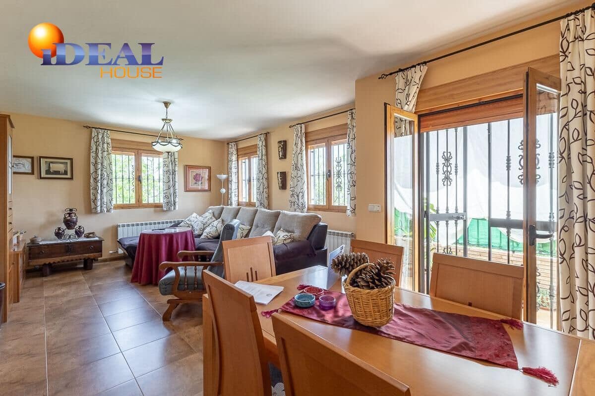 4 camera da letto Villa in vendita in Jatar - 280.000 € (Rif: 9434075)