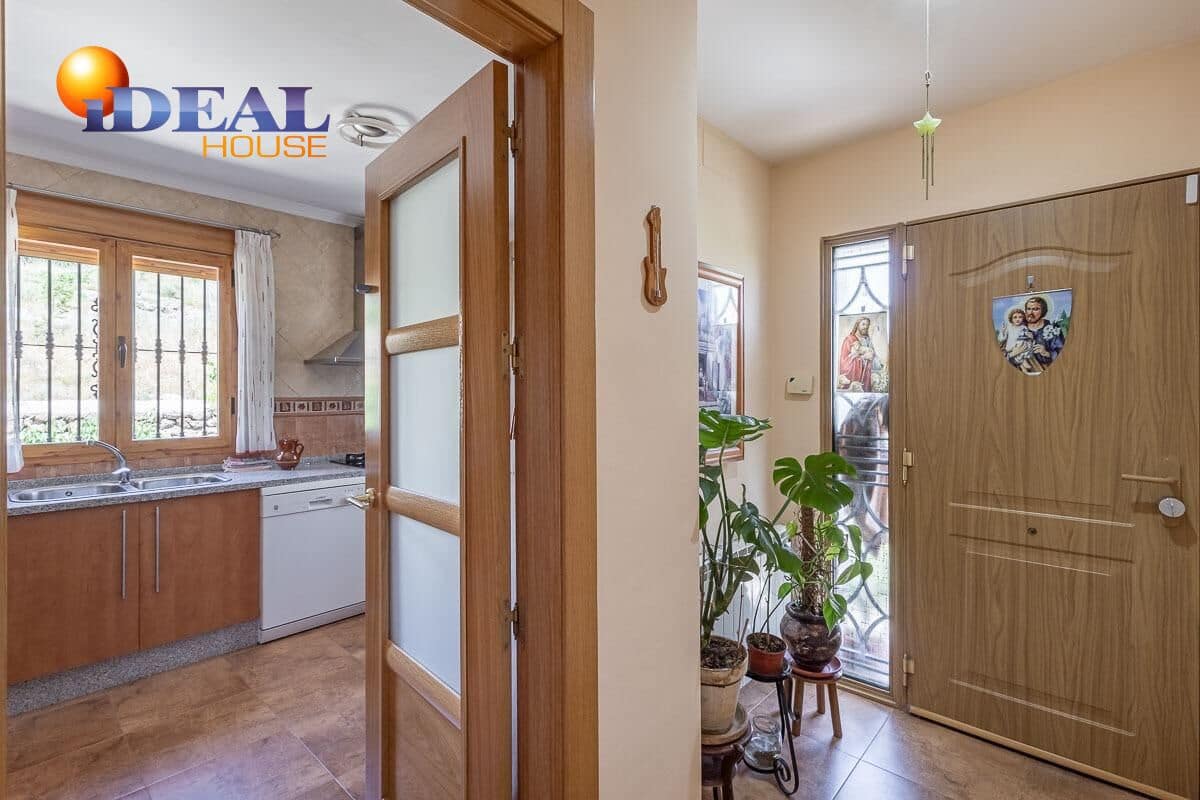 4 camera da letto Villa in vendita in Jatar - 280.000 € (Rif: 9434075)