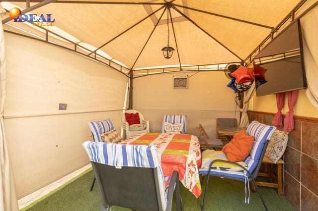 3 slaapkamer Rijtjeshuis te koop in Ambroz, Vegas del Genil met garage - € 219.900 (Ref: 9434078)