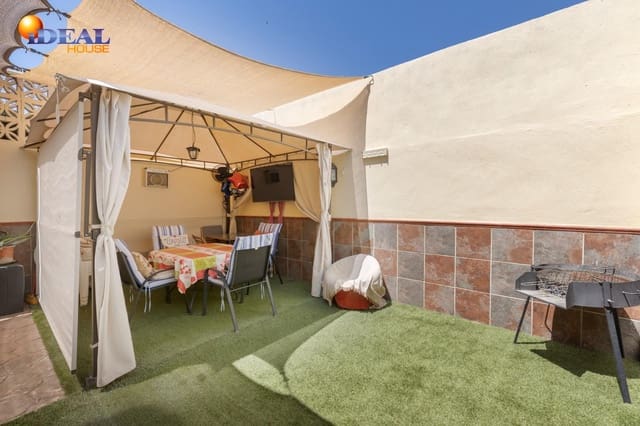 3 slaapkamer Rijtjeshuis te koop in Ambroz, Vegas del Genil met garage - € 219.900 (Ref: 9434078)