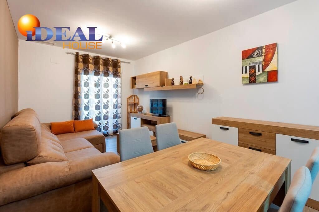 2 bedroom Flat for sale in Castell de Ferro with pool - € 190,000 (Ref: 9434081)