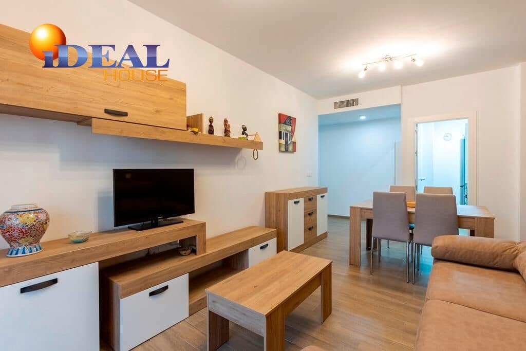 2 bedroom Flat for sale in Castell de Ferro with pool - € 190,000 (Ref: 9434081)