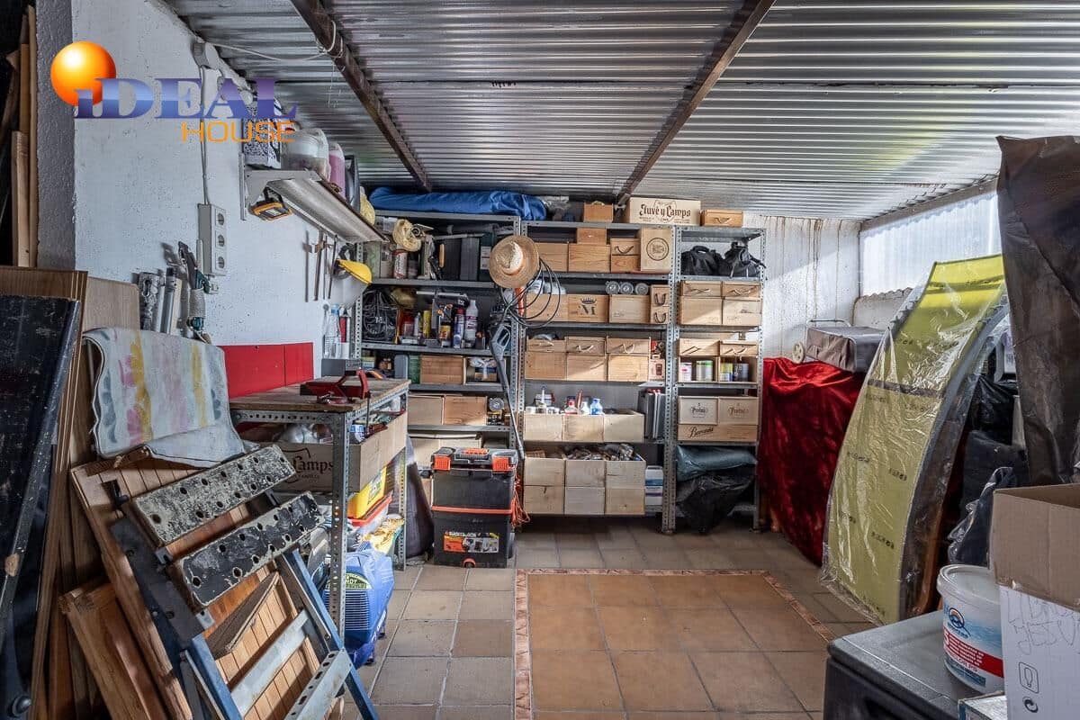 Chalet de 5 habitaciones en Gójar en venta con garaje - 420.000 € (Ref: 9434082)