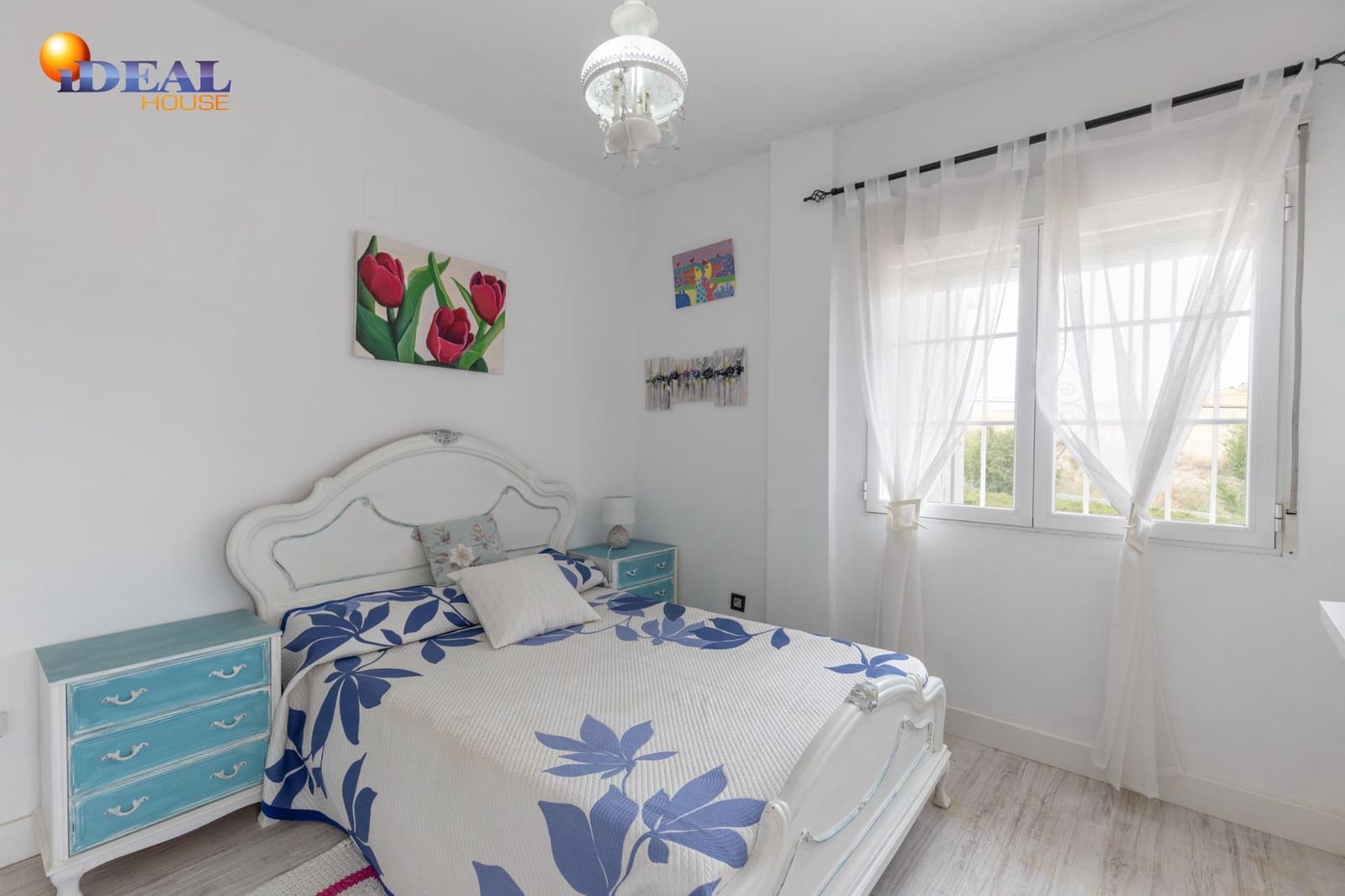 7 bedroom Villa for sale in Otura with pool garage - € 449,000 (Ref: 9434085)