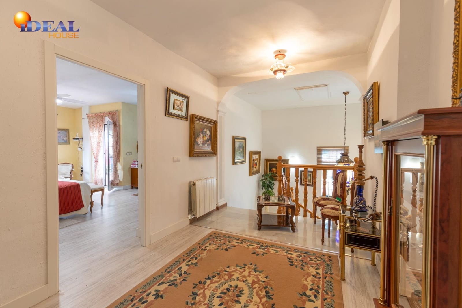 7 bedroom Villa for sale in Otura with pool garage - € 449,000 (Ref: 9434085)