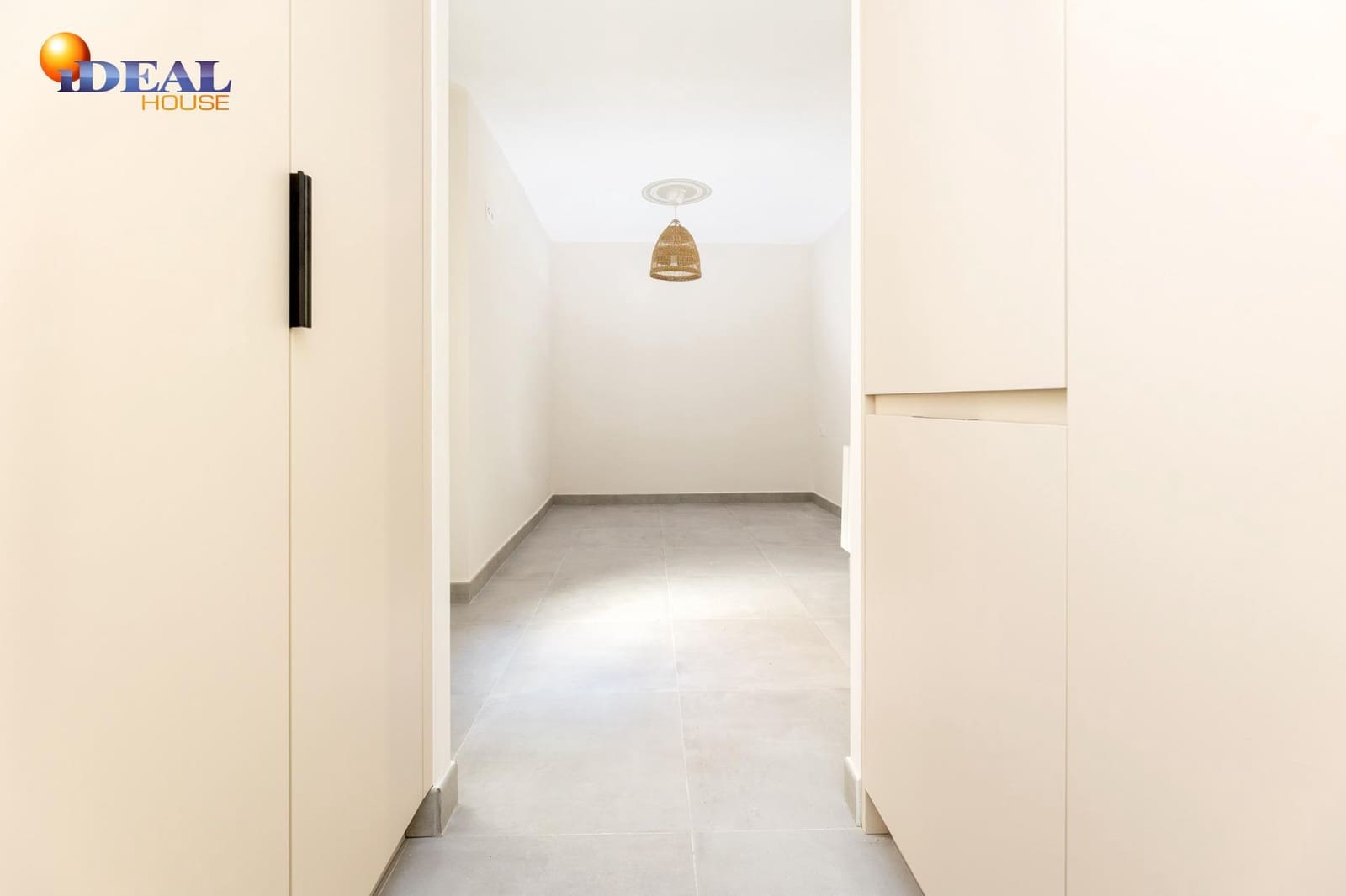 Piso de 1 habitación en Granada ciudad en venta - 209.000 € (Ref: 9434086)