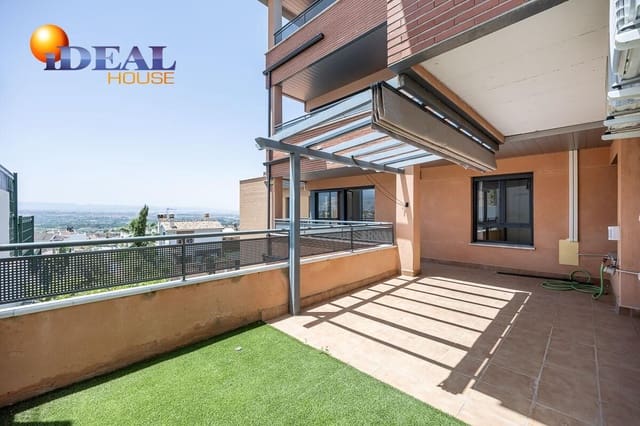 Piso de 4 habitaciones en Granada ciudad en venta con piscina - 440.000 € (Ref: 9434090)