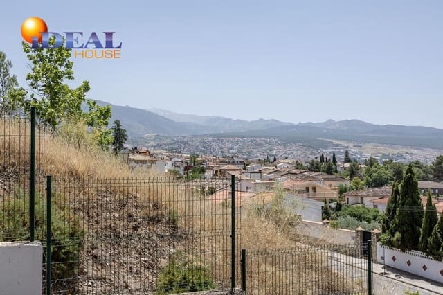 Piso de 4 habitaciones en Granada ciudad en venta con piscina - 440.000 € (Ref: 9434090)