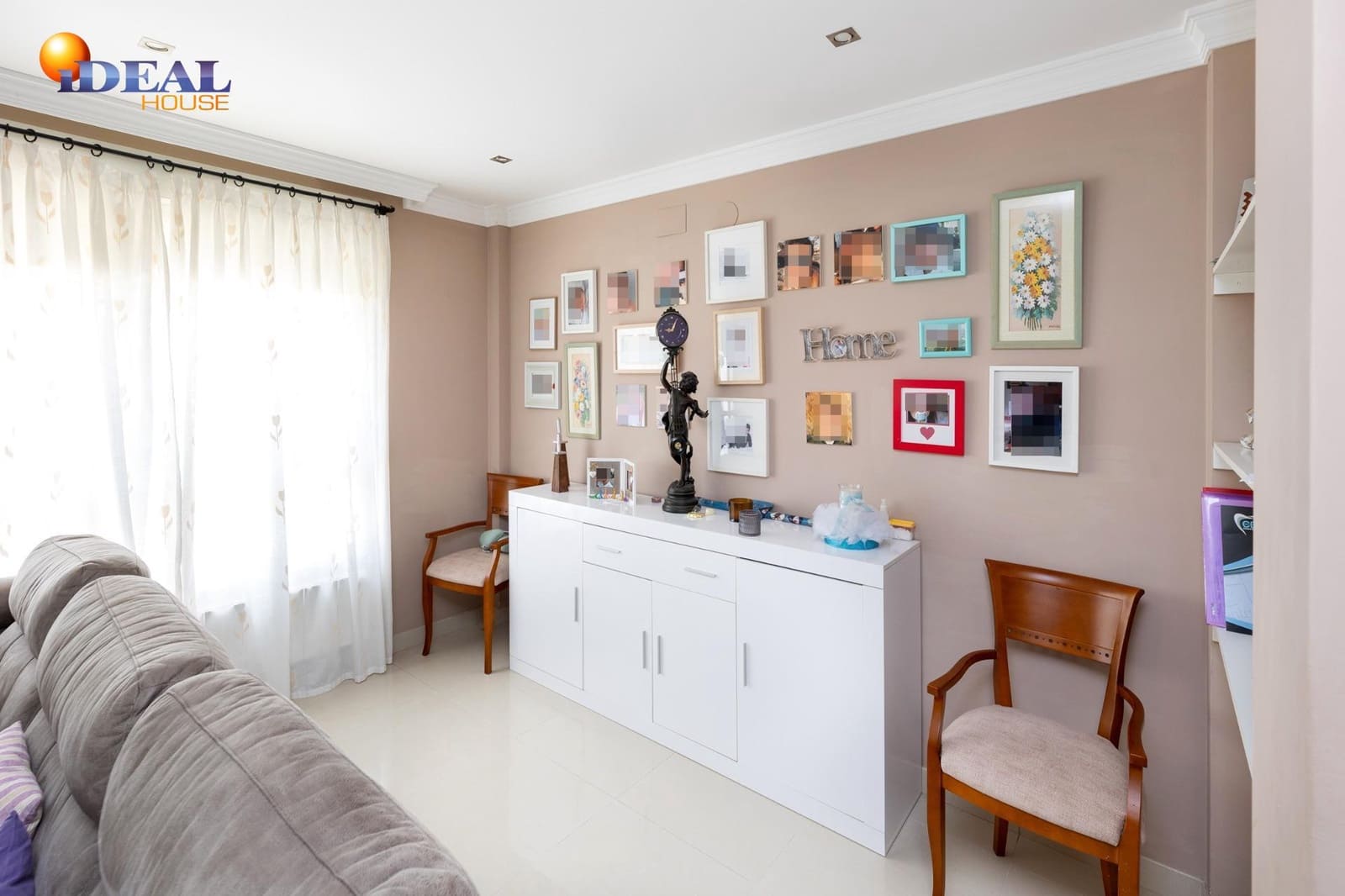 4 bedroom Villa for sale in Huetor Vega with pool garage - € 480,000 (Ref: 9434091)