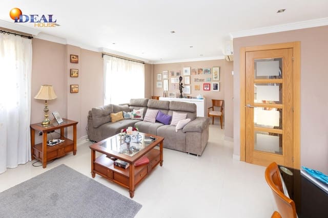 4 camera da letto Villa in vendita in Huétor Vega con piscina garage - 480.000 € (Rif: 9434091)