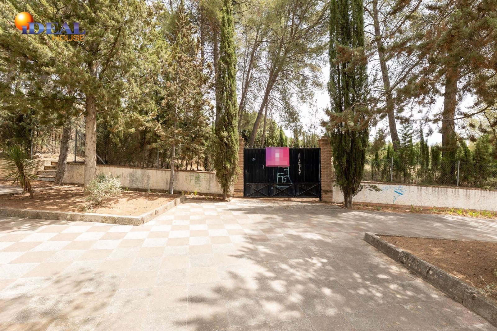 Tontti myytävänä paikassa Albolote - 300 000 € (Ref: 9434092)