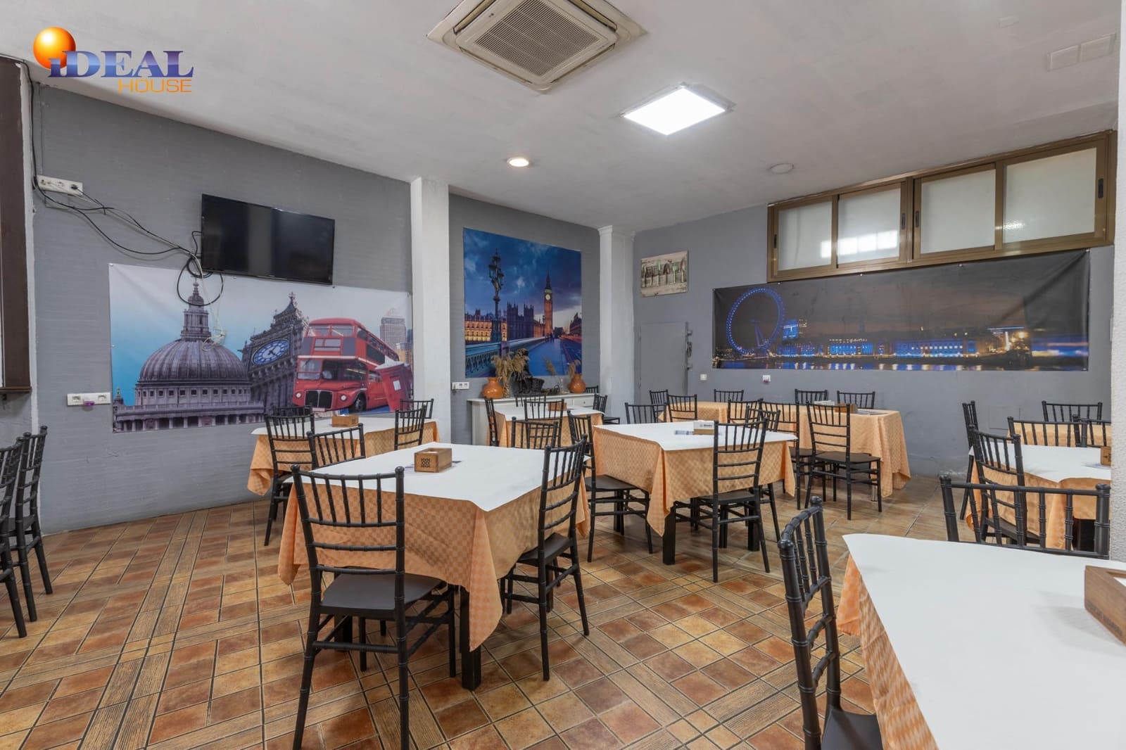 5 bedroom Townhouse for sale in Chauchina with garage - € 300,000 (Ref: 9434093)