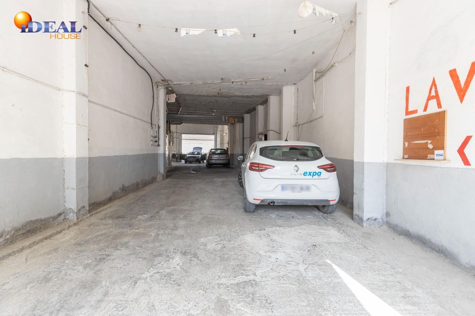 5 bedroom Townhouse for sale in Chauchina with garage - € 300,000 (Ref: 9434093)