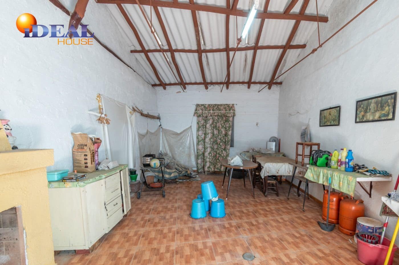 Casa de 3 habitaciones en Illora en venta - 79.000 € (Ref: 9434096)