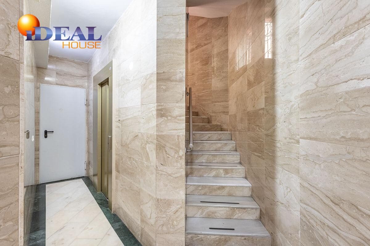 3 bedroom Flat for sale in Motril - € 170,000 (Ref: 9434099)