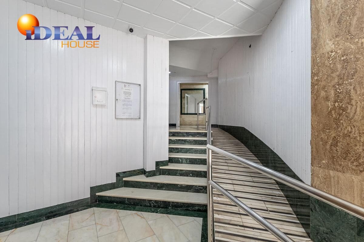 3 bedroom Flat for sale in Motril - € 170,000 (Ref: 9434099)