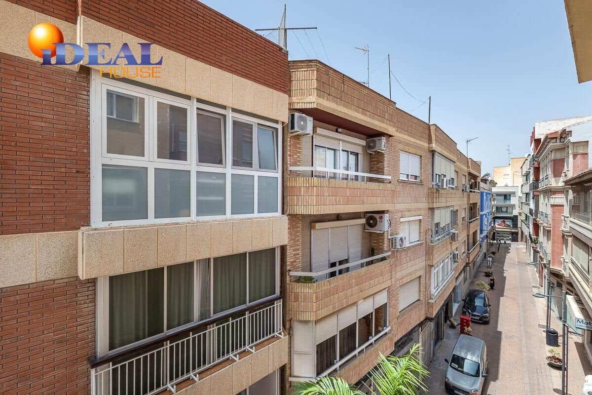 3 bedroom Flat for sale in Motril - € 170,000 (Ref: 9434099)