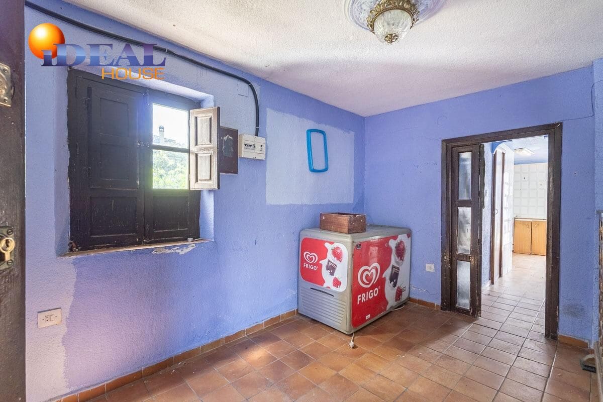 11 bedroom Townhouse for sale in Granada city - € 1,500,000 (Ref: 9434100)