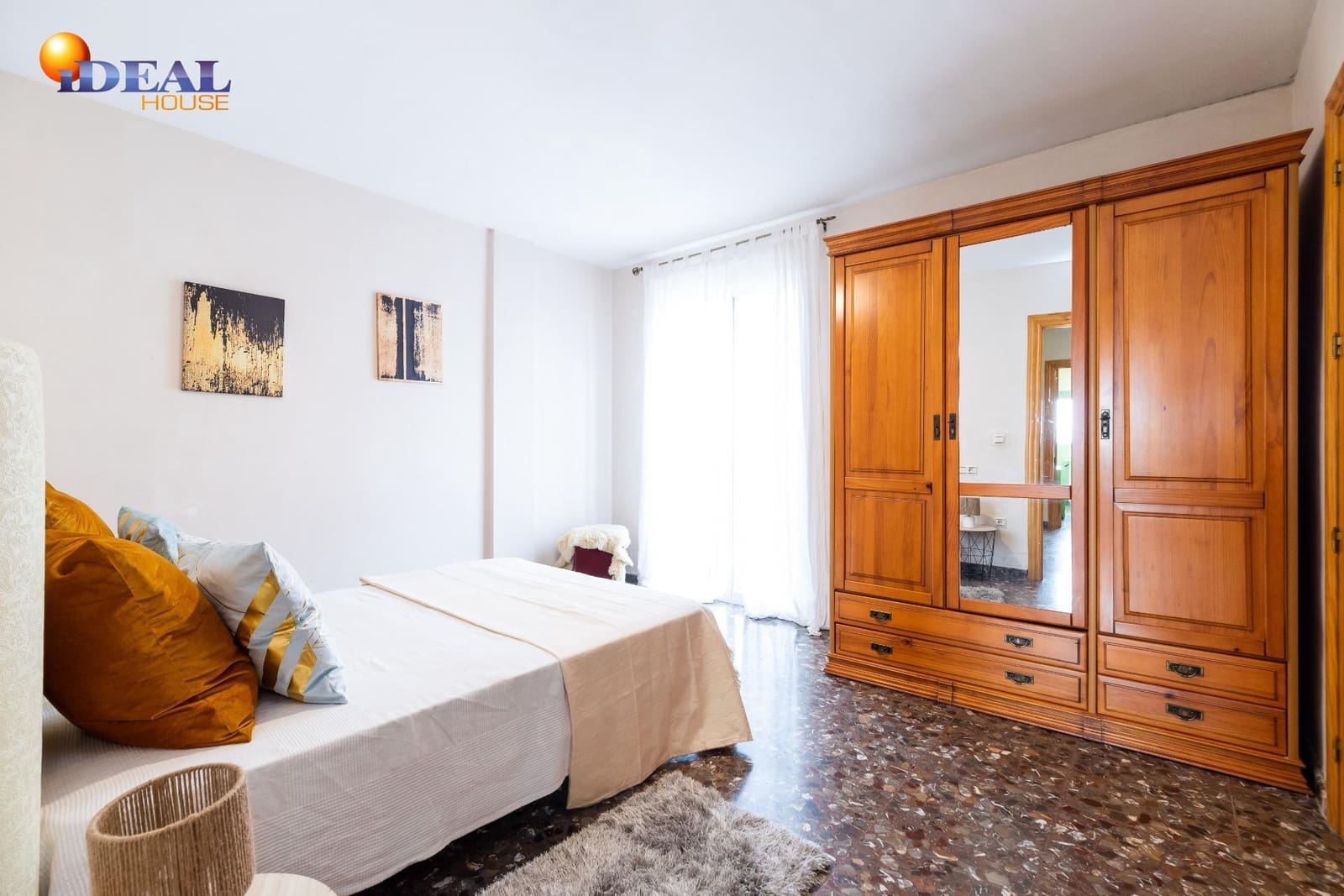 3 bedroom Townhouse for sale in Cogollos Vega - € 124,900 (Ref: 9434104)