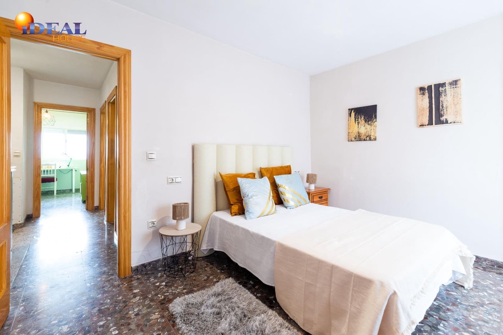 3 bedroom Townhouse for sale in Cogollos Vega - € 124,900 (Ref: 9434104)