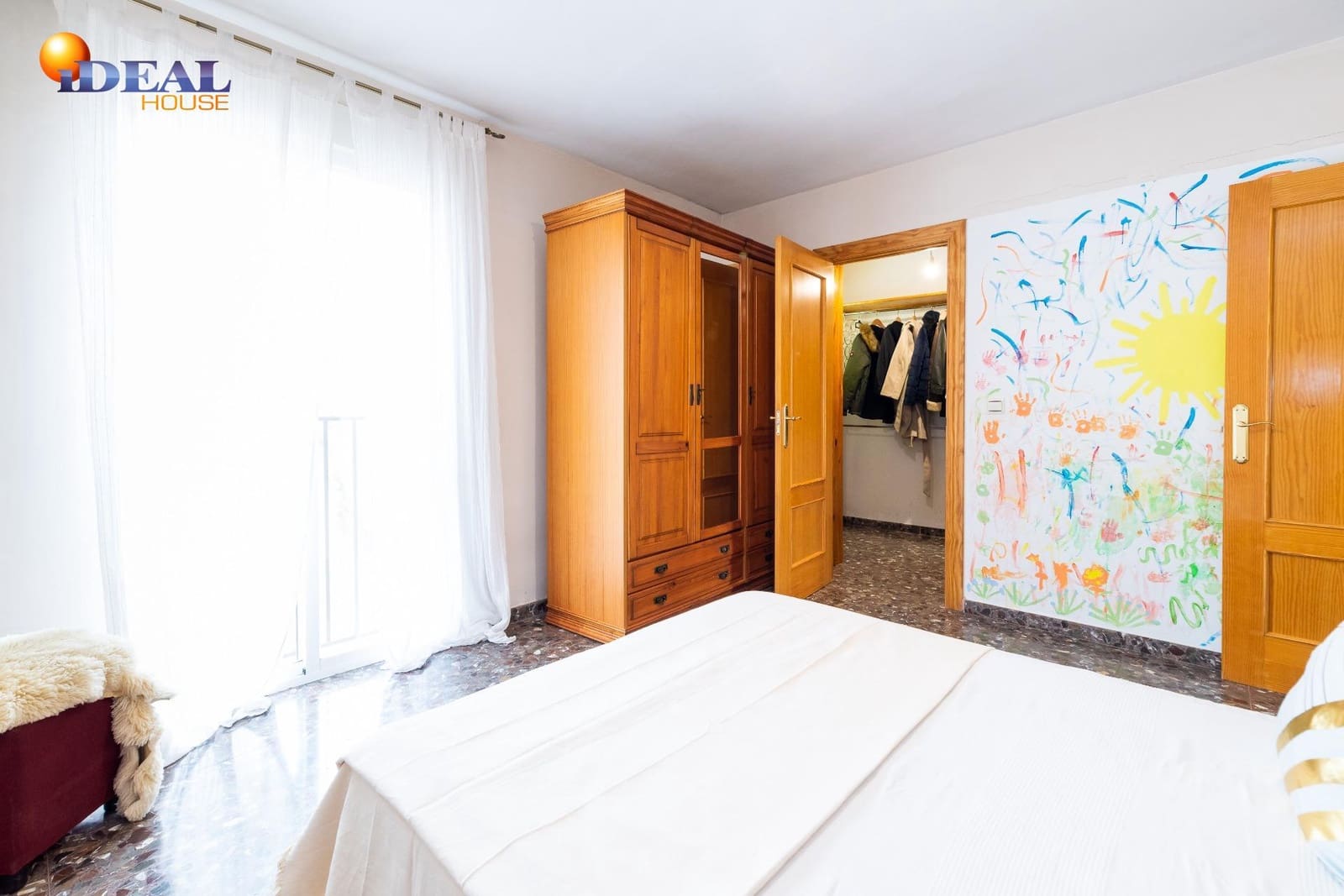 3 bedroom Townhouse for sale in Cogollos Vega - € 124,900 (Ref: 9434104)