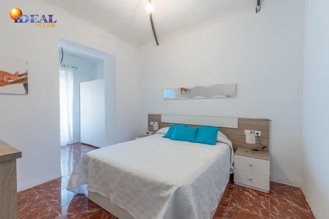 4 slaapkamer Huis te koop in Padul met garage - € 183.000 (Ref: 9434107)