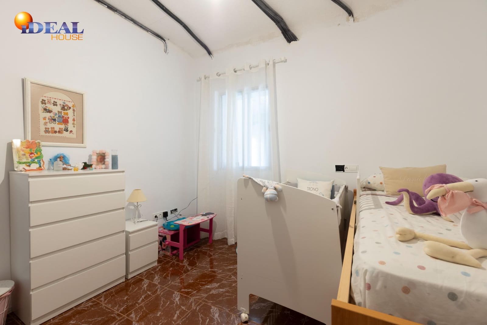 4 slaapkamer Huis te koop in Padul met garage - € 183.000 (Ref: 9434107)