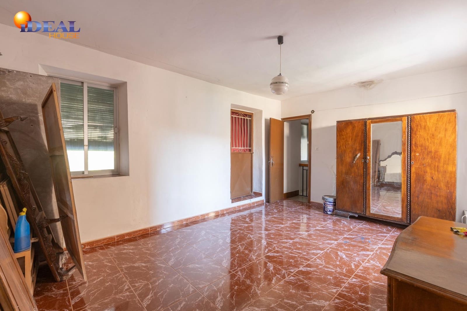 4 slaapkamer Huis te koop in Padul met garage - € 183.000 (Ref: 9434107)