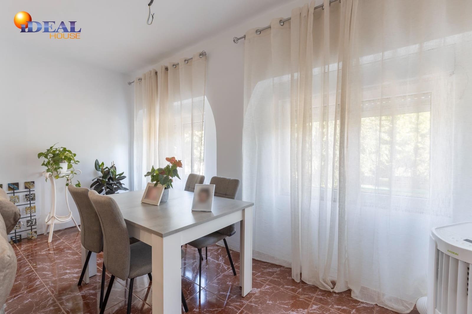 4 slaapkamer Huis te koop in Padul met garage - € 183.000 (Ref: 9434107)