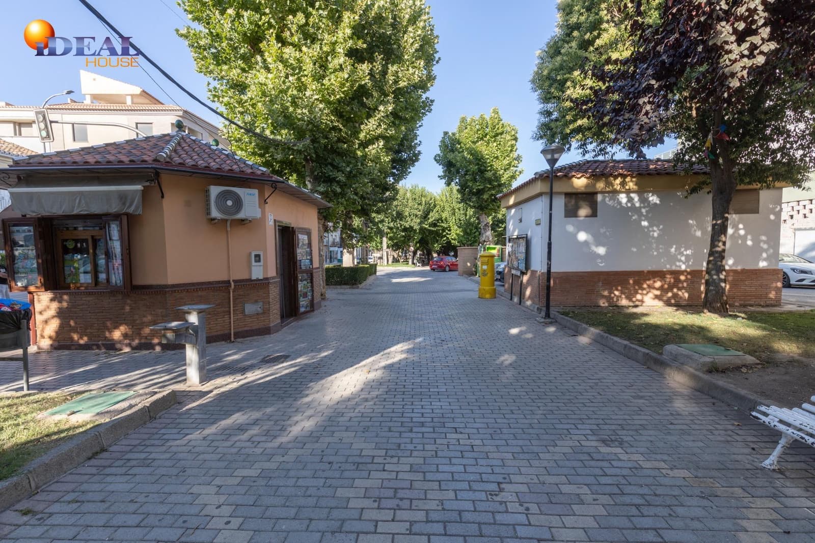 4 slaapkamer Huis te koop in Padul met garage - € 183.000 (Ref: 9434107)