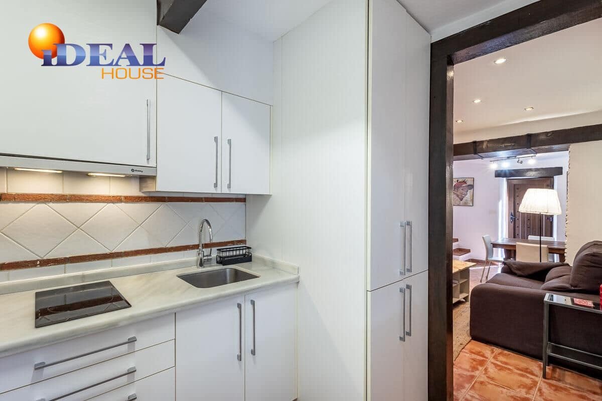 Apartamento de 2 habitaciones en Granada ciudad en venta - 258.000 € (Ref: 9434109)