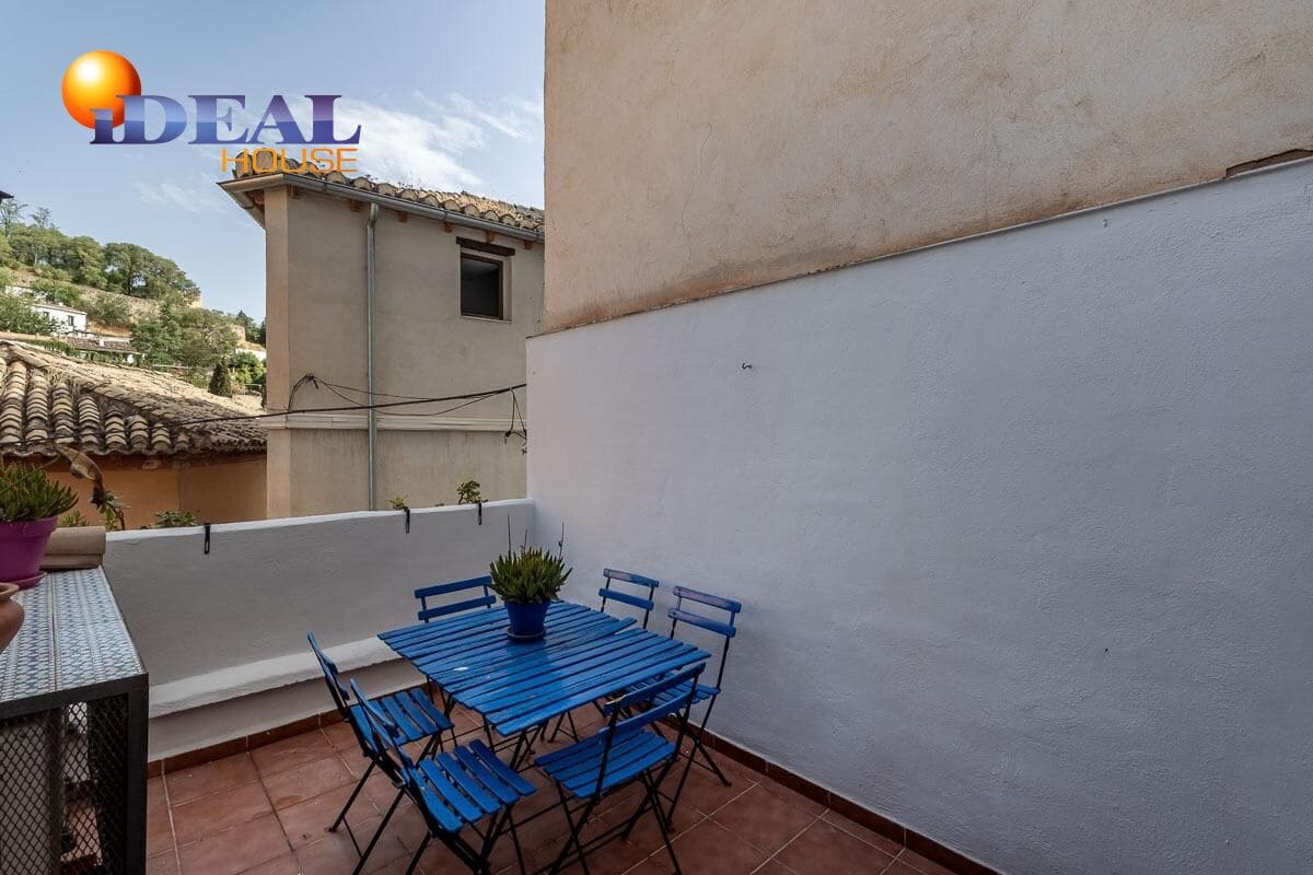 Apartamento de 2 habitaciones en Granada ciudad en venta - 258.000 € (Ref: 9434109)