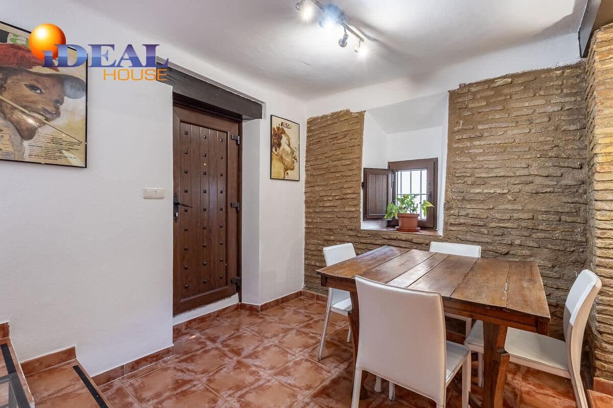 Apartamento de 2 habitaciones en Granada ciudad en venta - 258.000 € (Ref: 9434109)
