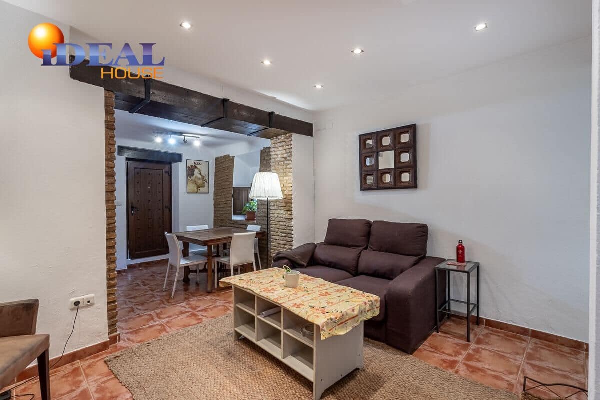 Apartamento de 2 habitaciones en Granada ciudad en venta - 258.000 € (Ref: 9434109)