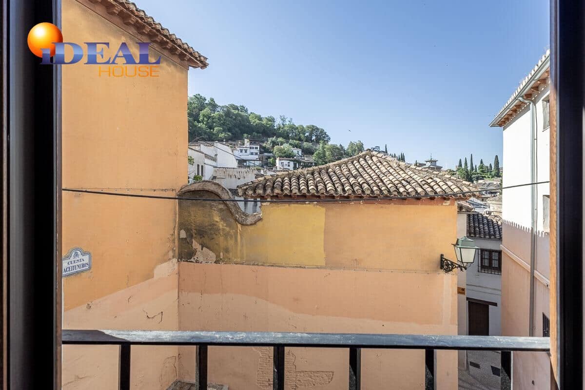Apartamento de 2 habitaciones en Granada ciudad en venta - 258.000 € (Ref: 9434109)