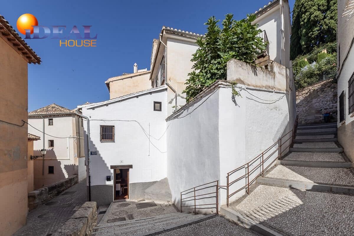 Apartamento de 2 habitaciones en Granada ciudad en venta - 258.000 € (Ref: 9434109)