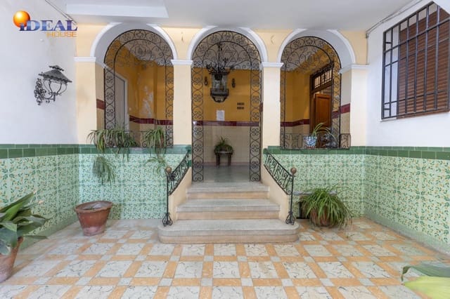 Commercial for sale in Albaicin, Granada city - € 1,500,000 (Ref: 9434110)