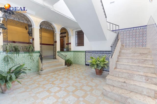 Commercial for sale in Albaicin, Granada city - € 1,500,000 (Ref: 9434110)