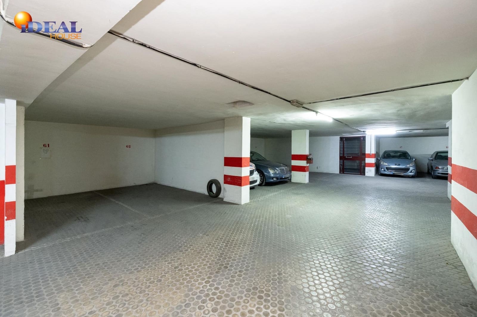 Garage for sale in Granada city - € 28,000 (Ref: 9434111)
