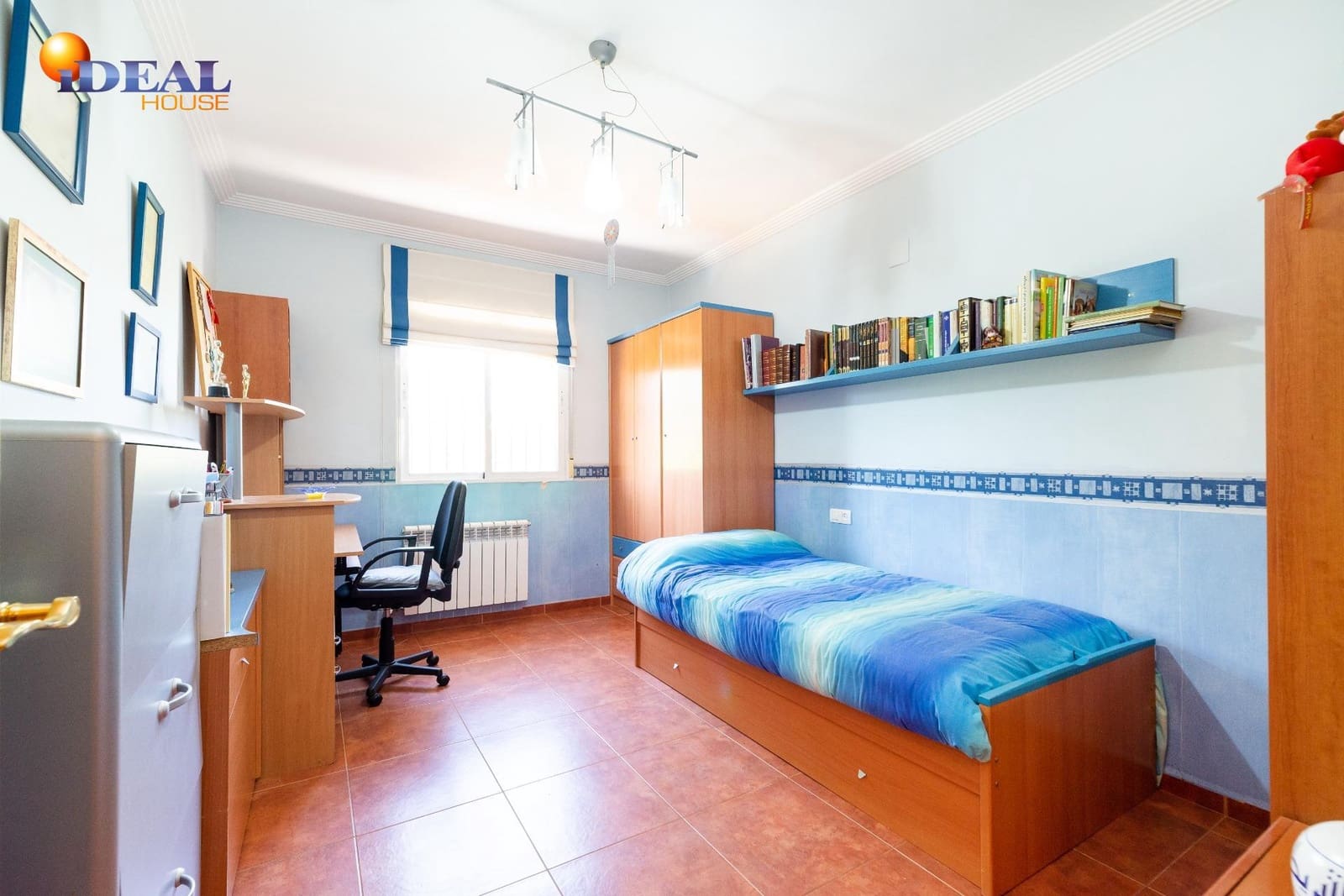 5 chambre Villa/Maison à vendre à Cullar Vega avec piscine garage - 349 900 € (Ref: 9434112)