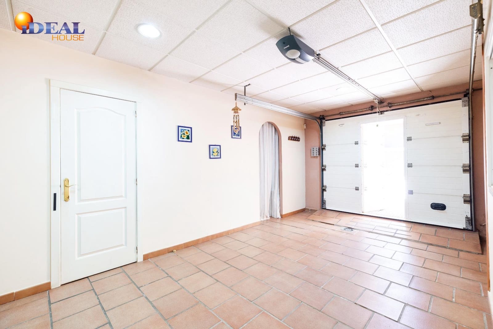 5 chambre Villa/Maison à vendre à Cullar Vega avec piscine garage - 349 900 € (Ref: 9434112)