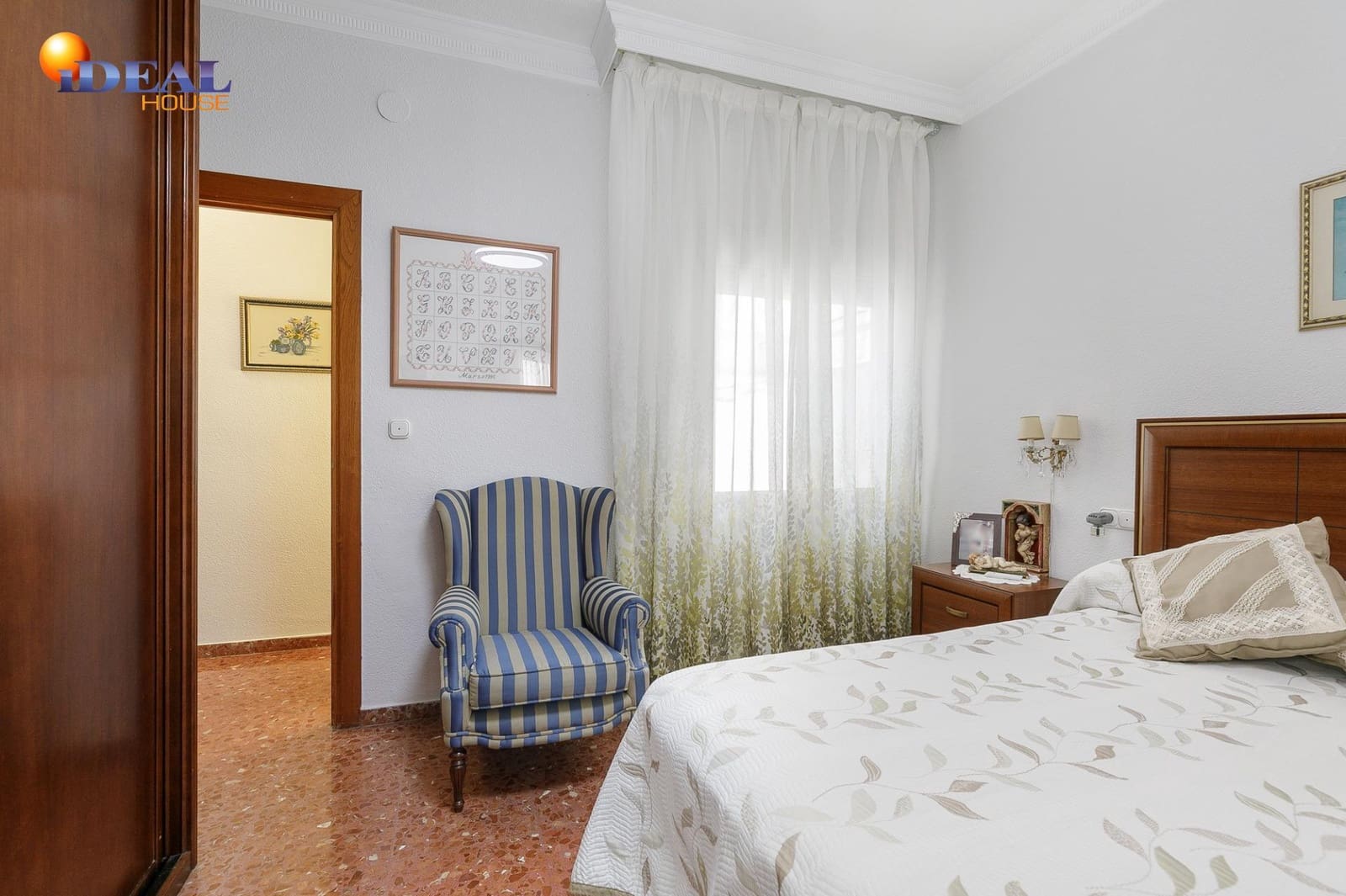 4 camera da letto Villetta a Schiera in vendita in Maracena con garage - 240.000 € (Rif: 9434113)