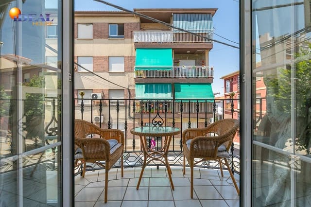 4 camera da letto Villetta a Schiera in vendita in Maracena con garage - 240.000 € (Rif: 9434113)