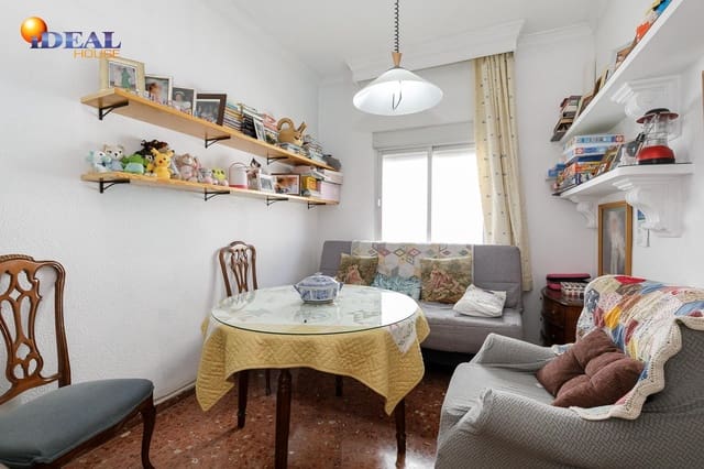 4 camera da letto Villetta a Schiera in vendita in Maracena con garage - 240.000 € (Rif: 9434113)