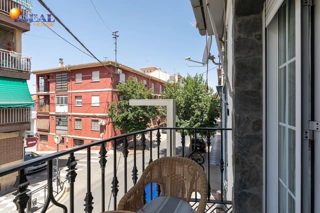 4 camera da letto Villetta a Schiera in vendita in Maracena con garage - 240.000 € (Rif: 9434113)