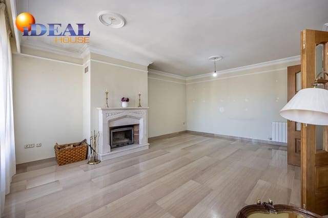 4 sovrum Villa till salu i Carretera de la Sierra, Granada stad med pool - 697 000 € (Ref: 9434115)